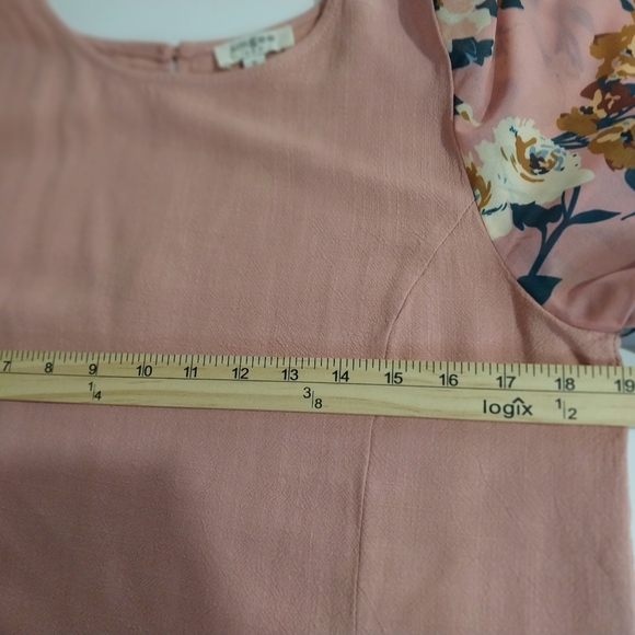 Umge USA   Floral Sleeve Pink Blouse S sz. - Picture 8 of 12